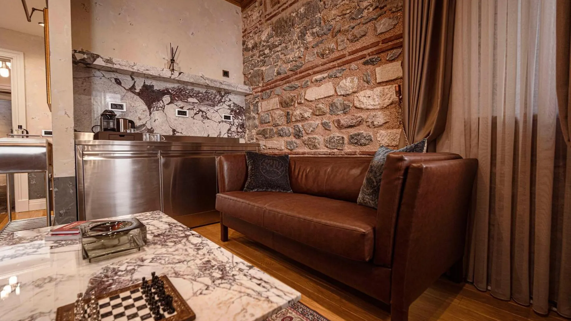 Stone Inn Galata Isztambul Törökország